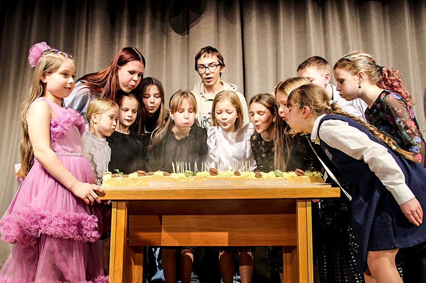 Alojas mūzikas un mākslas skola nosvin savus 30