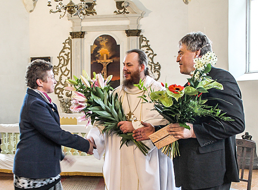 Pļaujas svētku un  260. jubilejas atzīmēšana baltajā Skultes dievnamā