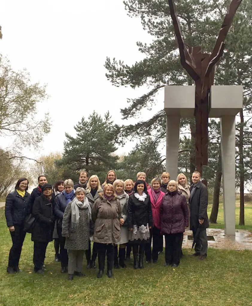 Salacgrīvas skolotāji jaukā rudens ekskursijā