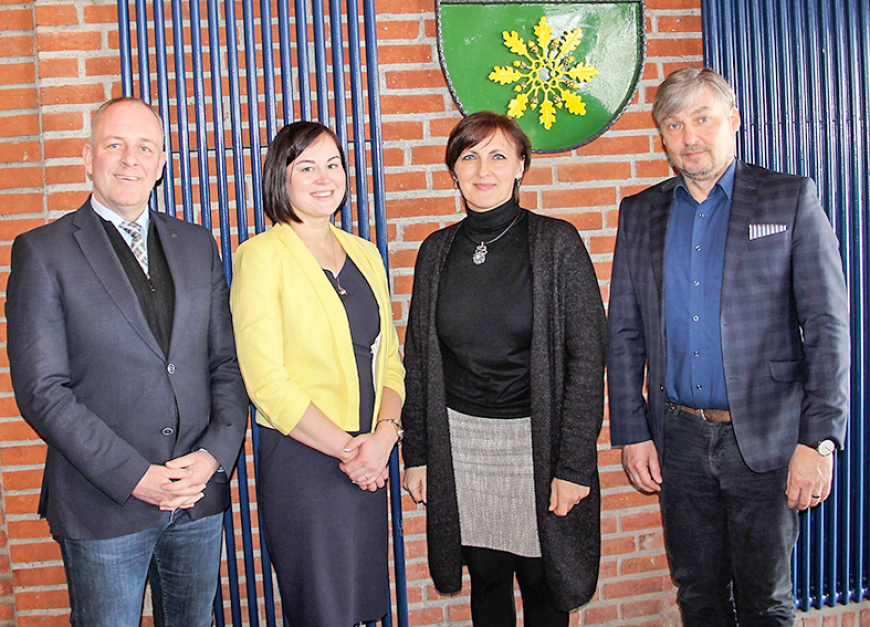 Salacgrīvieši pie draugiem Handevitā