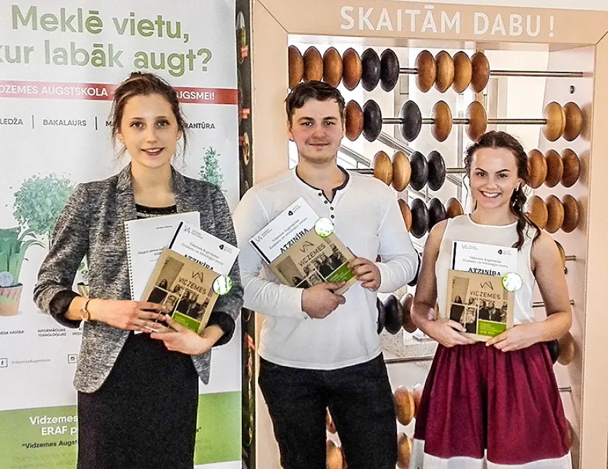 Limbažu 3. vidusskolas skolēni Vidzemes izglītojamo zinātniskajā konferencē