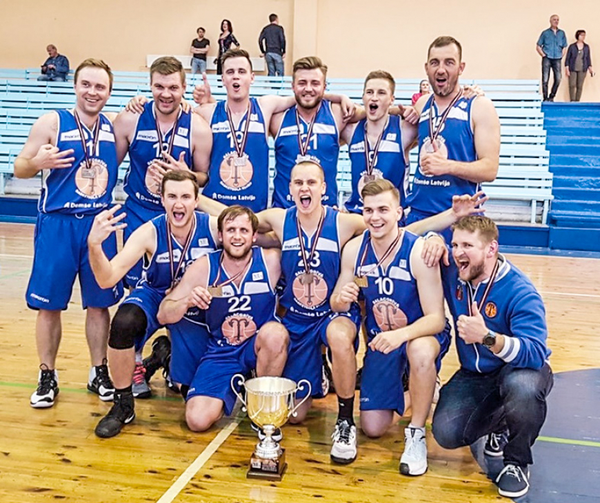 Basketbola klubam «Salacgrīva» LBL3 bronzas medaļas
