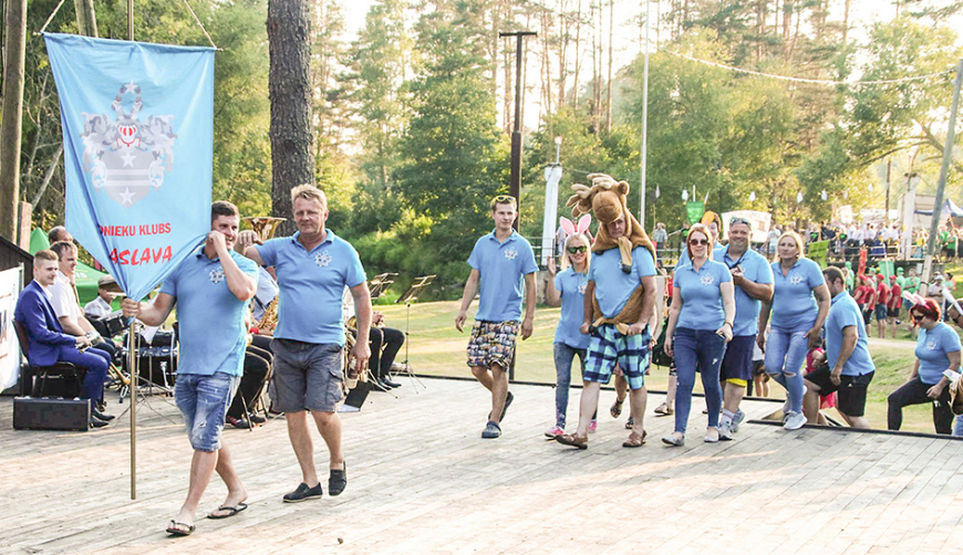 Arī mūspuses mednieki lustējās festivāla «Minhauzens» divdesmitgadē