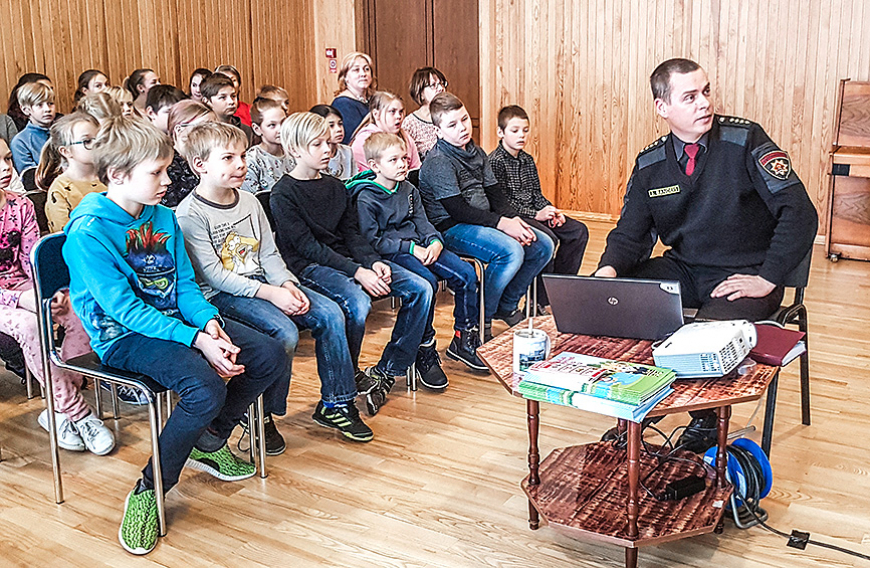 Arī mūspuses sākumskolēni iesaistās 112 dienā