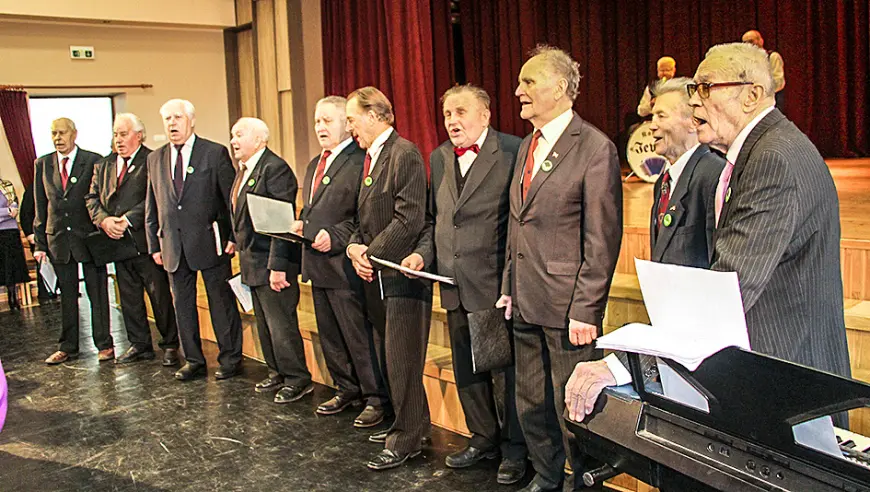 «Sirmie ozoli» Limbažos pulcē draugus uz sadziedāšanos