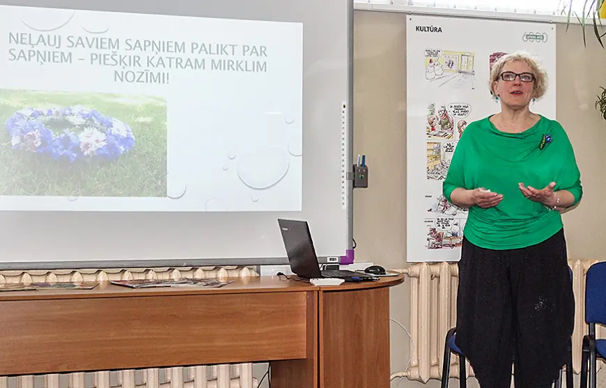 Pasākumiem bagāta nedēļa Staiceles bibliotēkā