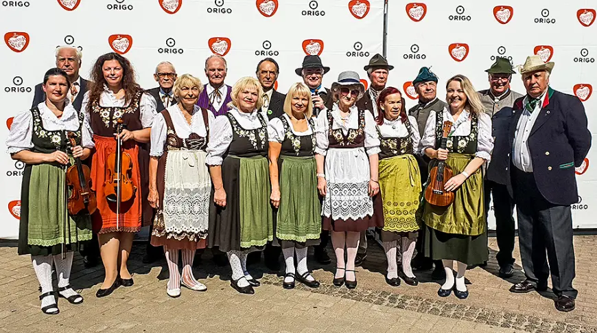 Limbažnieki atkal kuplina Rīgas svētkus