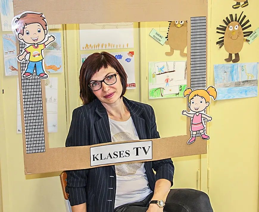 Nemiera gars, kurš gūst prieku, strādājot skolā