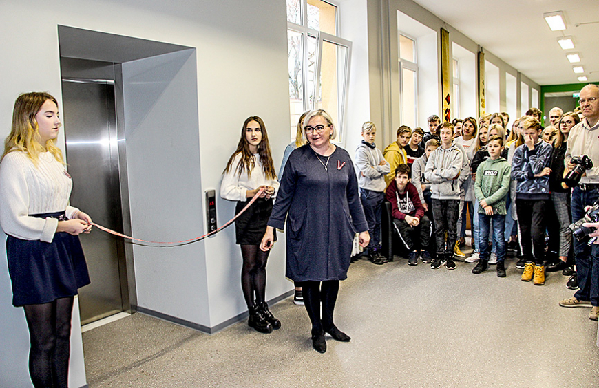 Lifts – punkts uz i Limbažu novada ģimnāzijas mācību vides uzlabošanā