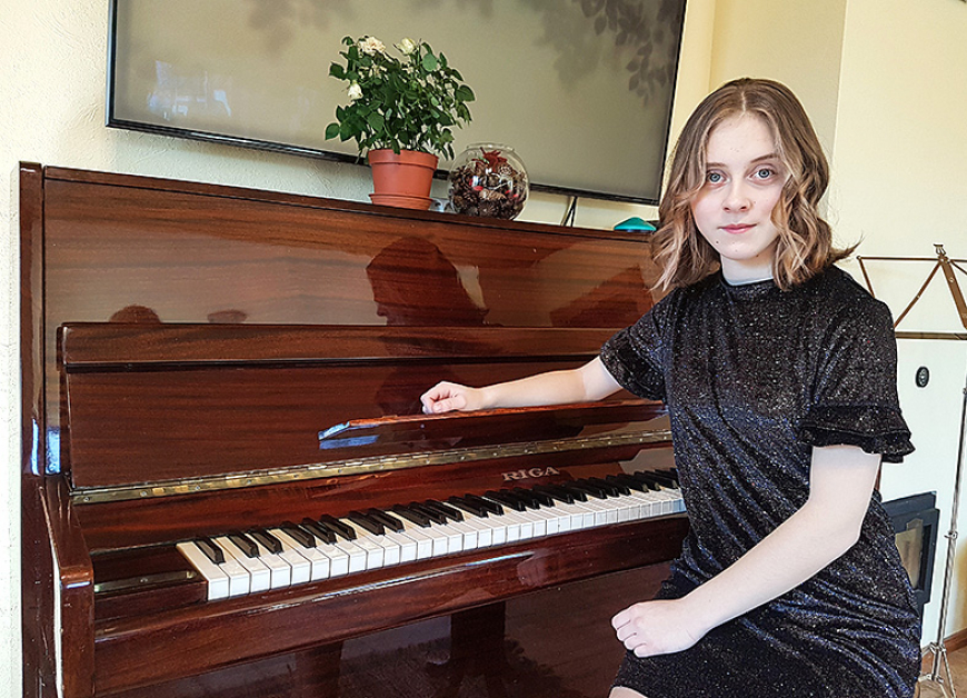 Limbažniecei panākumi attālinātajā  pianistu konkursā