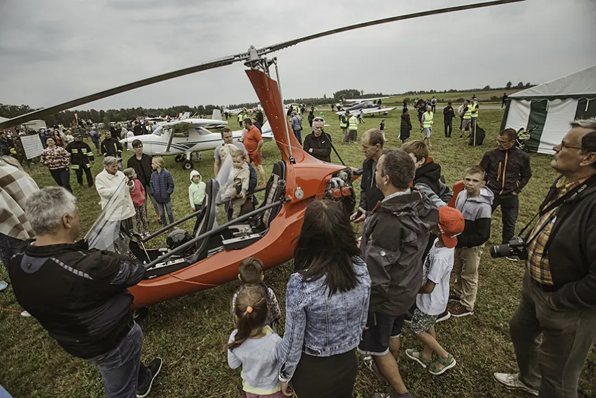 «Fly In Limbaži» pamatīgi sašūpina debesis