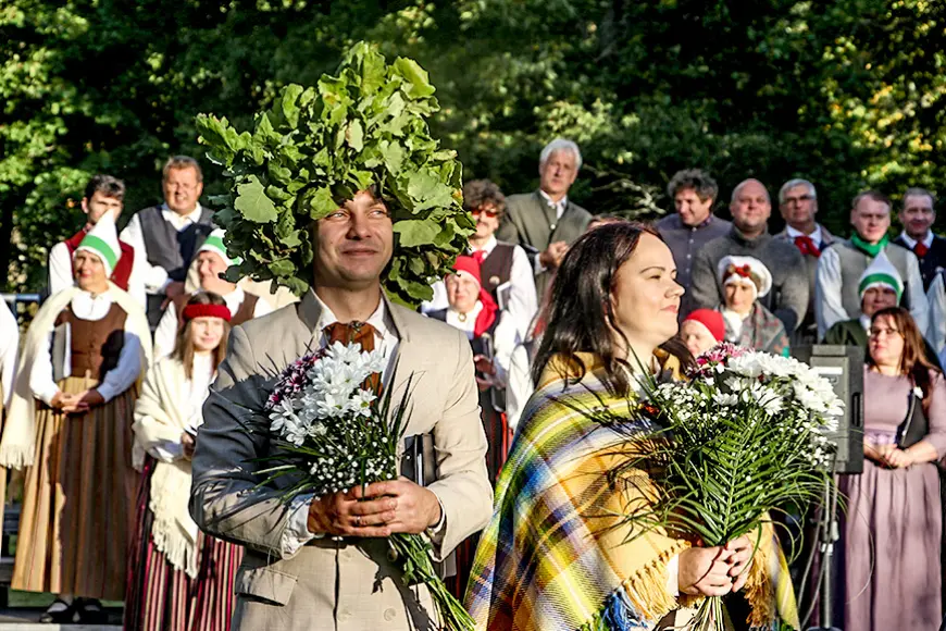 Viļķenē atkal godina Baumaņu Kārli un himnu