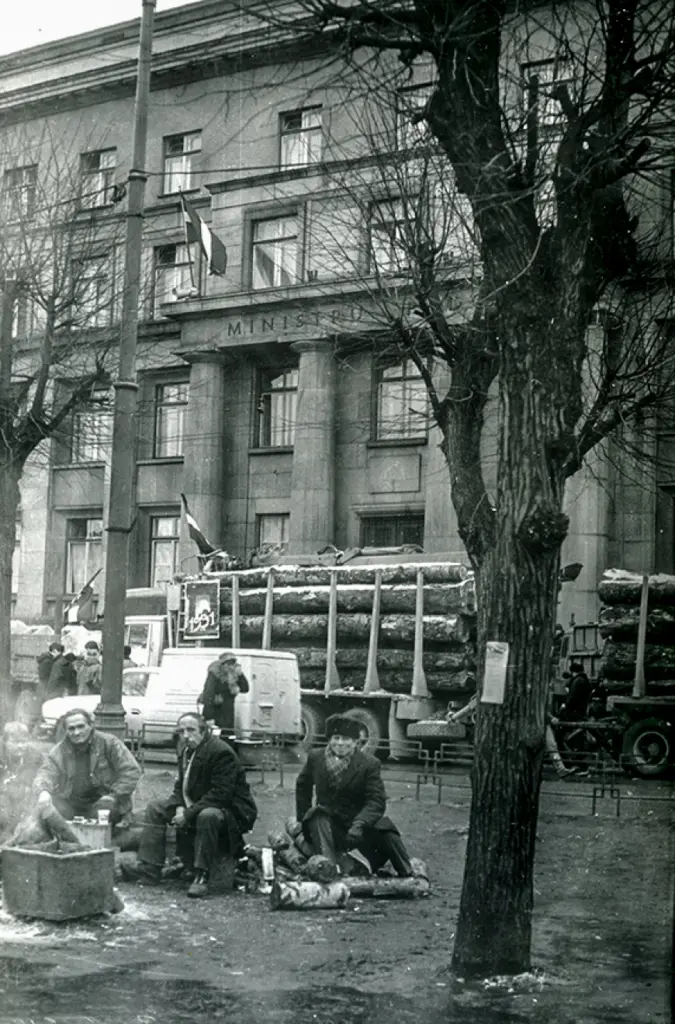 1991. gada barikāžu laiks – vēstures liecībās un pārdomās