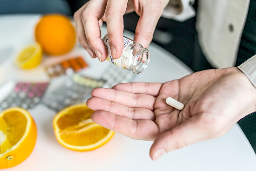 Kā pareizi lietot vitamīnus, ja esat saaukstējies