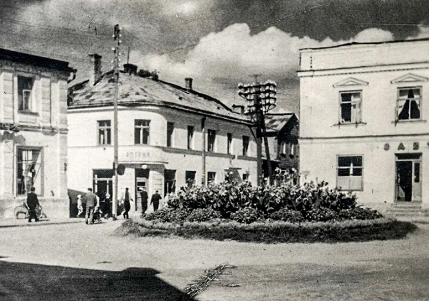 Arī pirms 74 gadiem Limbažos kopa dārziņus un gatavoja malku ziemai