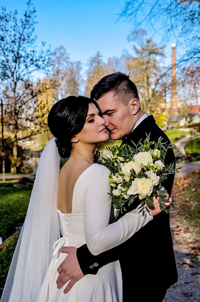 Limbažnieki Jānis un Marija – puisis no Latvijas un meitene no Ukrainas