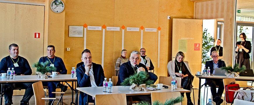 Novada uzņēmēju konferencē sprieda par tagadni un nākotni