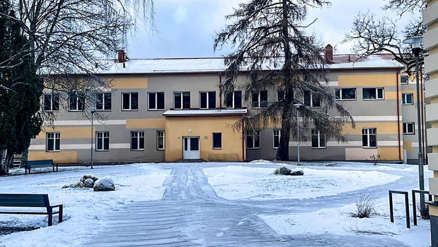 Alojas «Auseklītis» mājvietu varētu rast «Baltajā skolā»