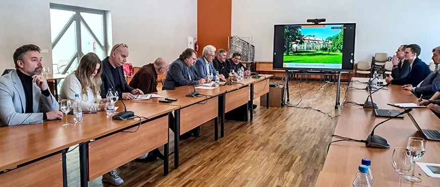 Biedrība «Vienoti mūzikā» novada domei prezentē nākotnes ieceres