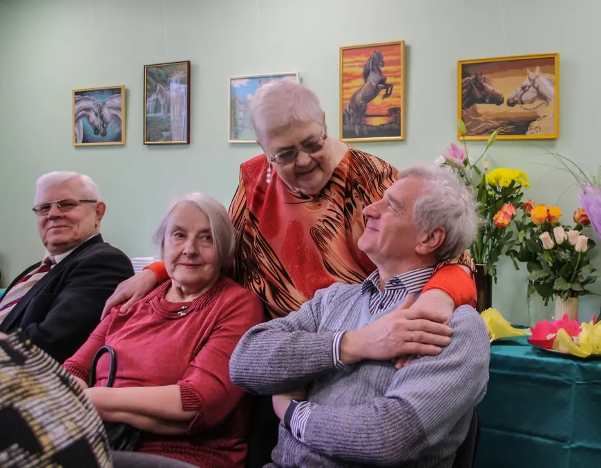 Radošā Astra ar pavasara svētkiem atzīmē savus skaistos 80