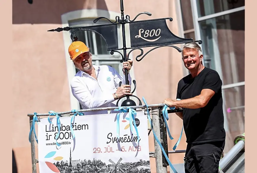 Vēja rādītājs uz Limbažu vecā rātsnama jumta