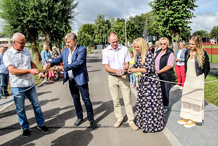 Limbažu stadionā noslēgušies vērienīgie labiekārtošanas darbi