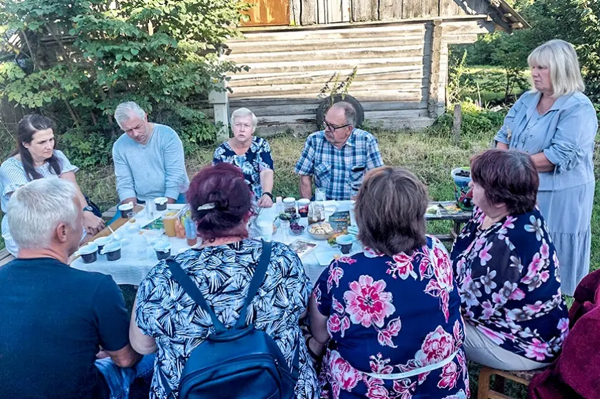 Pie Lauvu tautas nama svin Dārza svētkus