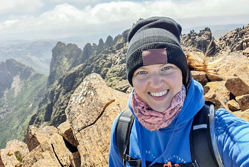 Ilze neatlaidās un aizbrauca uz Austrāliju
