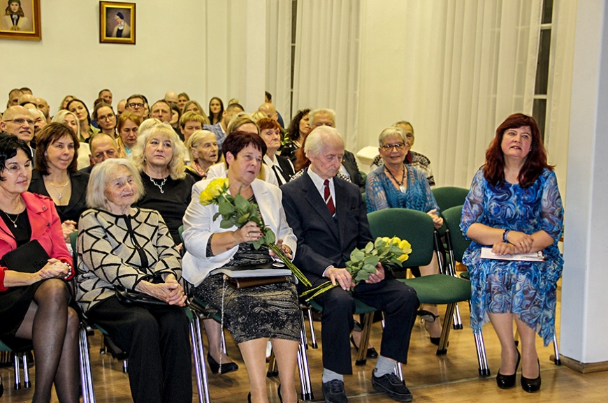 Puikules skolas gaisma joprojām savējo sirdīs