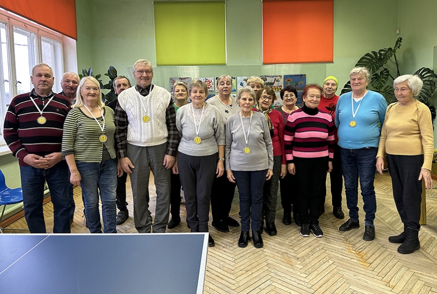 «Alojas seniori» organizē un piedalās rudens sporta spēlēs