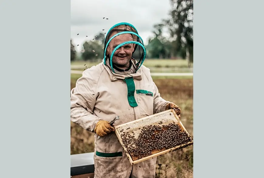 LBB fotokonkursā uzvar mūspuses bitenieku ģimene