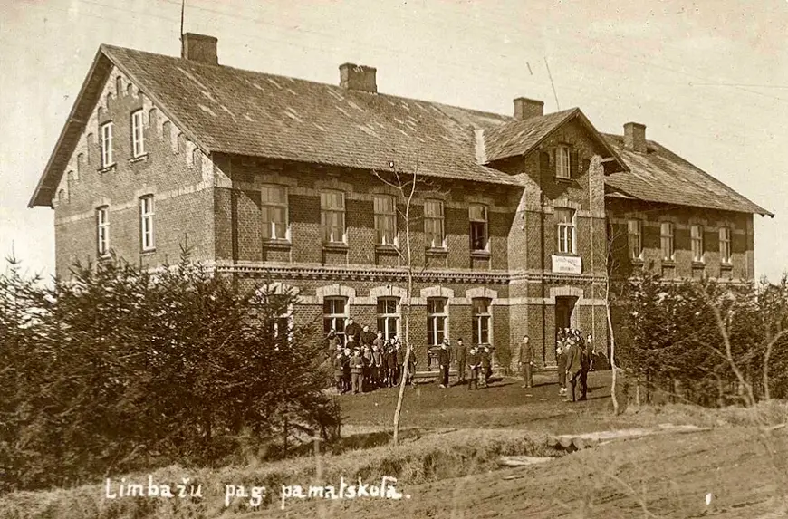 Limbažu pagasta jeb valsts namam – 150