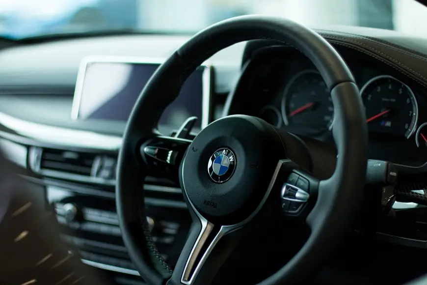 Pirmā auto iegāde. Ko ņemt vērā?