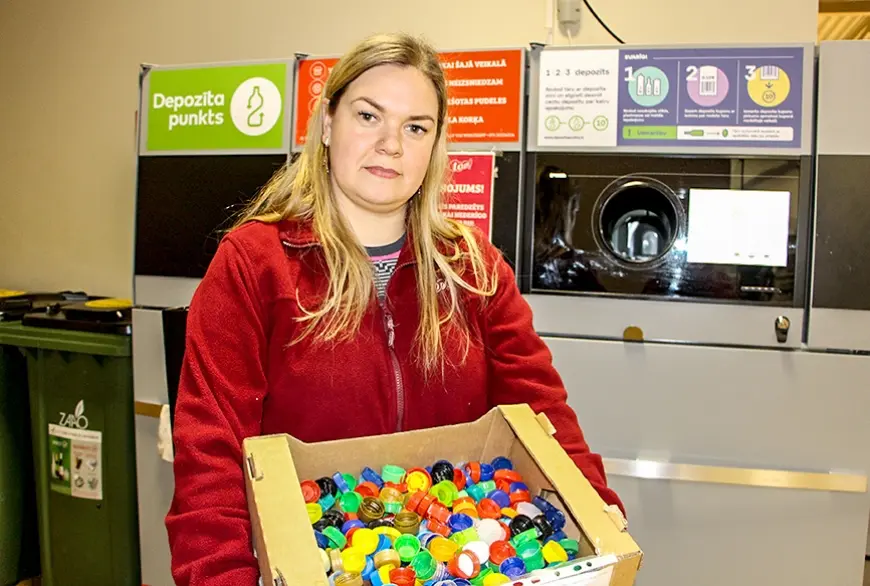 Atbalsta ukraiņus, arī vācot plastmasas korķus