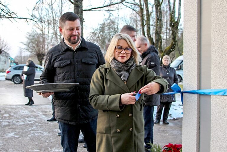 Pēc rekonstrukcijas atklāj Lielās ielas 7. namu Staicelē