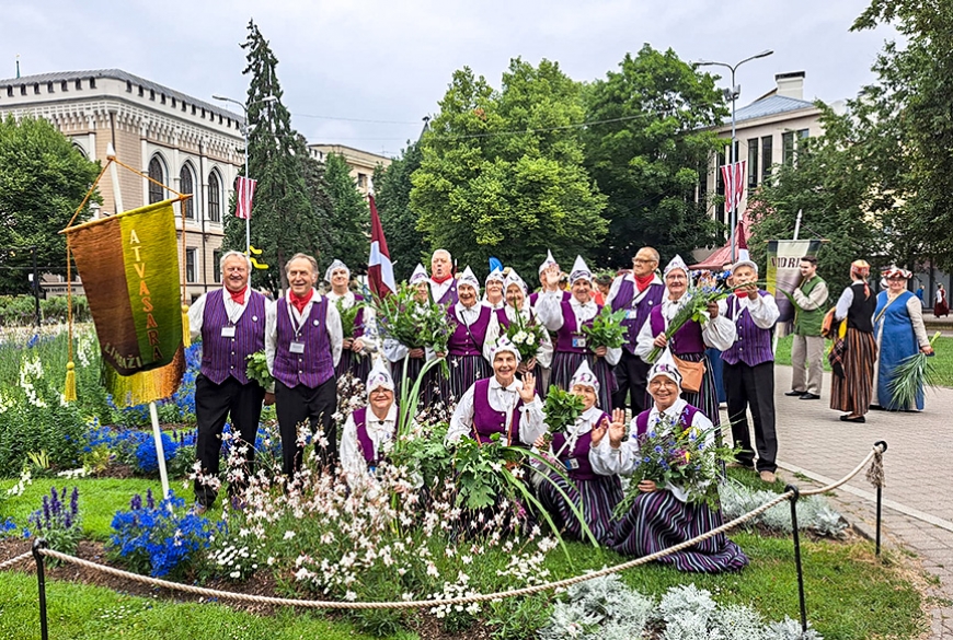«Atvasara» gatava ar prieku izdziedāt 55. jubileju