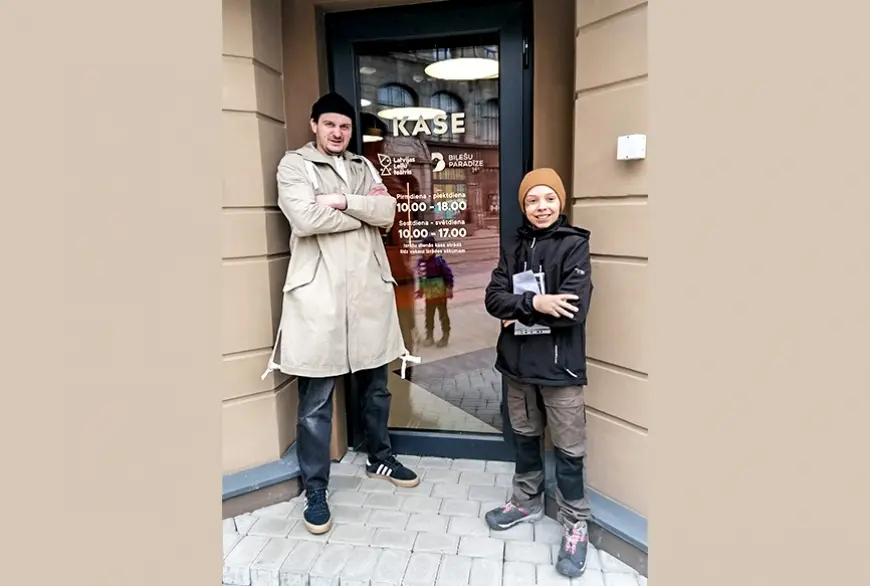 Limbažu vidusskolas skolēni pielaiko profesijas Ēnu dienā