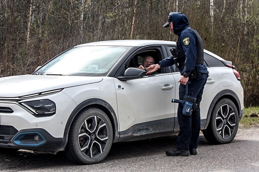 Policija rīko ātruma kontroles maratonu