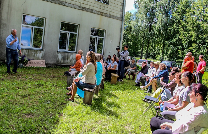 «Vislatvijas Limbaži» sāk saimniekot kādreizējā Pociema skolā