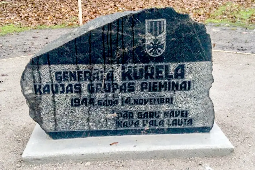 Atklās piemiņas akmeni kureliešiem (Kurzeme)