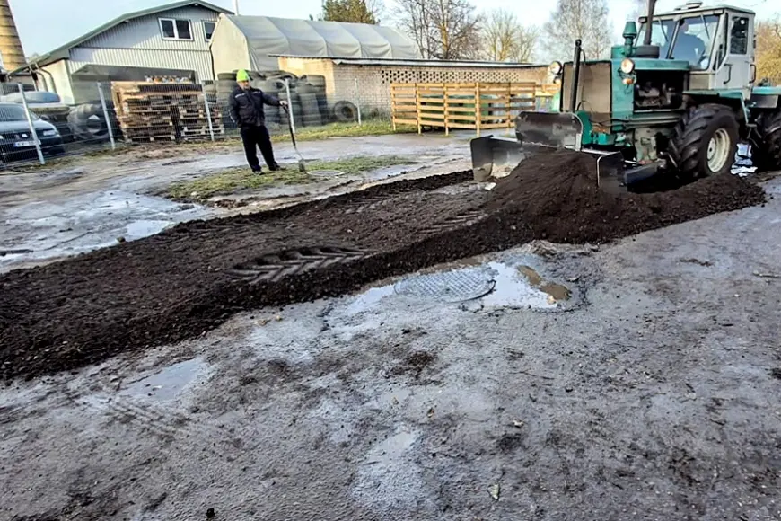 Preiļos rasts pagaidu risinājums bedru aizbēršanai (Latgale)