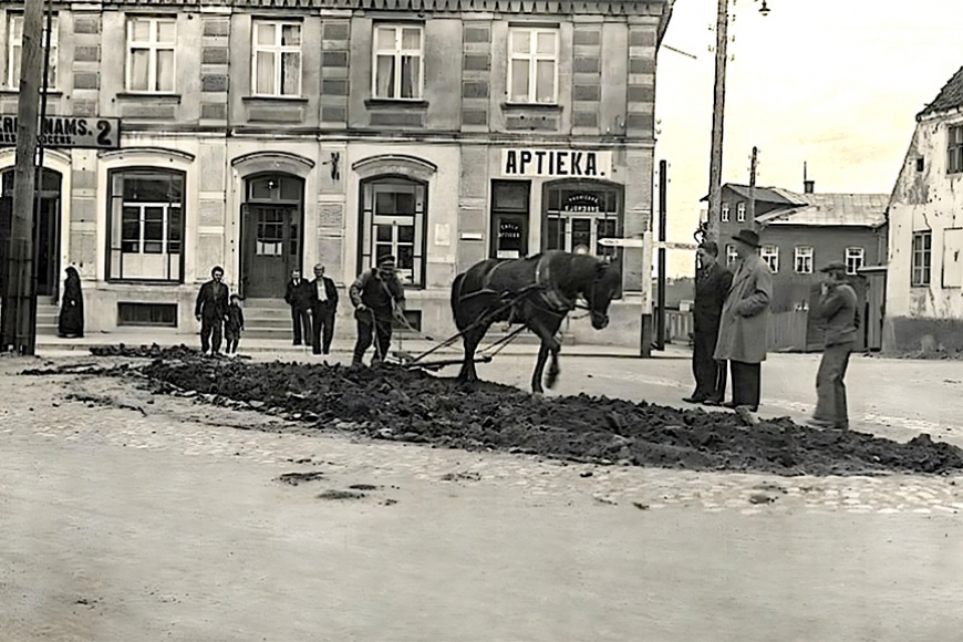 Par Limbažu ielu un ietvju kārtību senāk