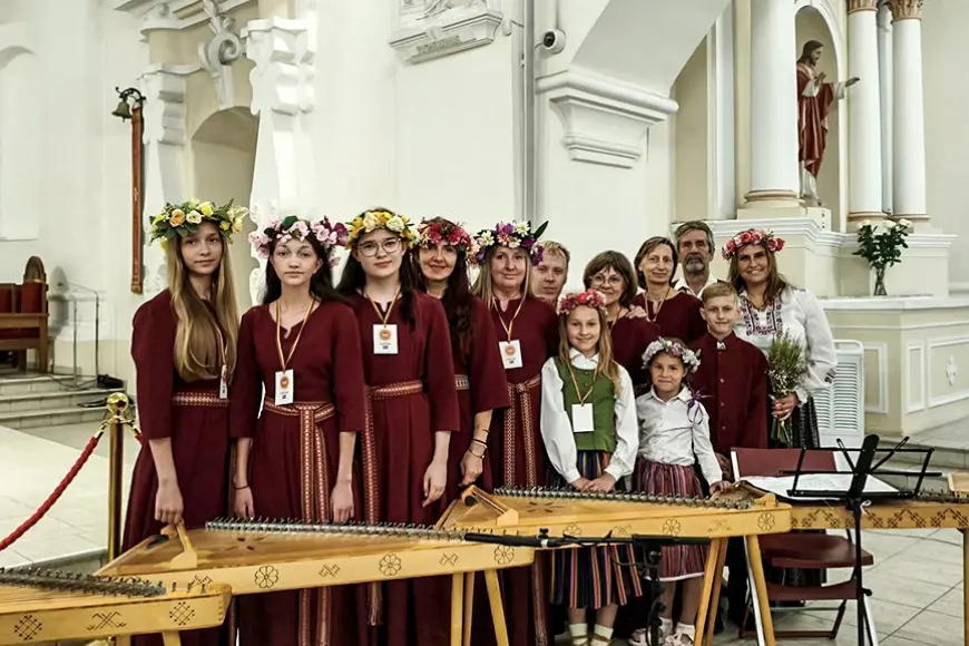Koklētāji uzstājās festivālā Šauļos