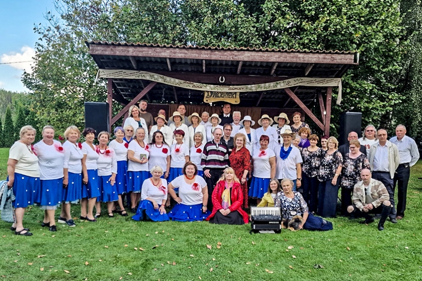 Limbažu pagasta «Dārzniekos» aizvadīts «Pīlādžogu sārtumā»