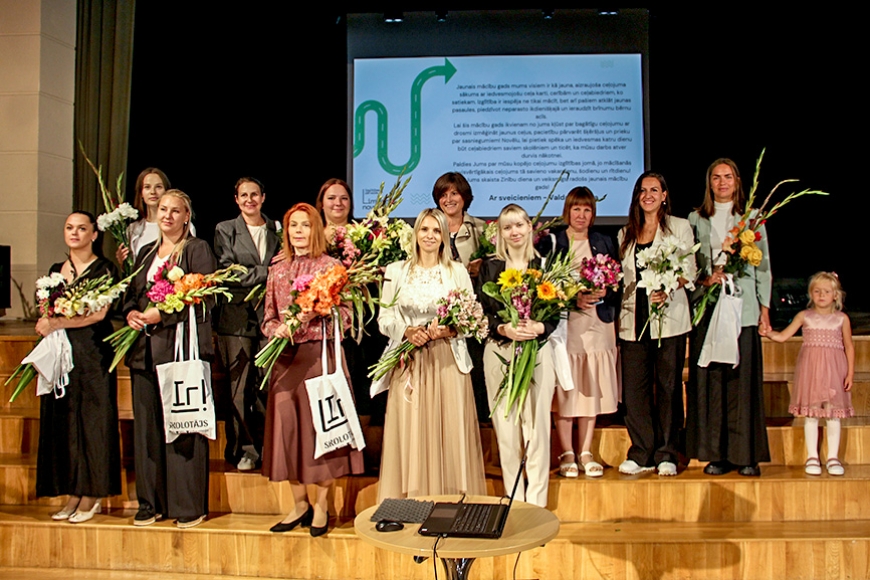Novada skolotāji konferencē «Ceļā uz skolu – ar vērtībām un zināšanām»
