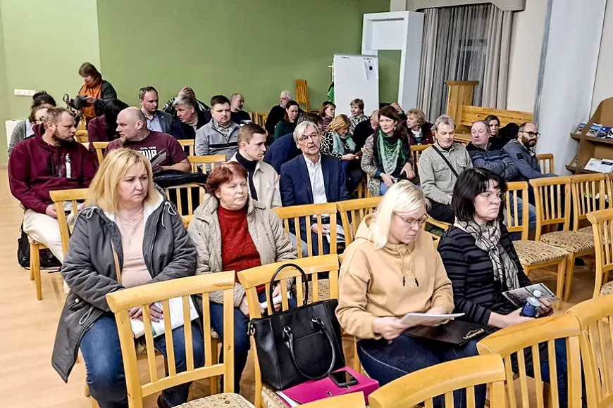 Salacgrīvā cīkstas vēja rotoru attīstītāji un vietējie iedzīvotāji