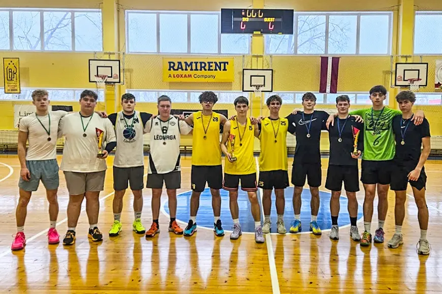 Novada skolu sportā valda basketbols