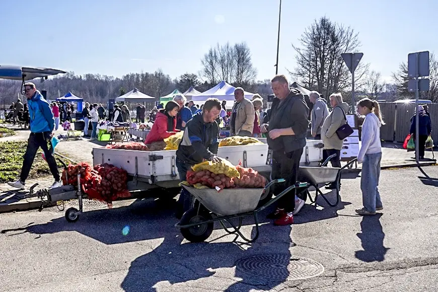 «Kartin’ tirdziņš» Ungurpilī pavasarīgās noskaņās