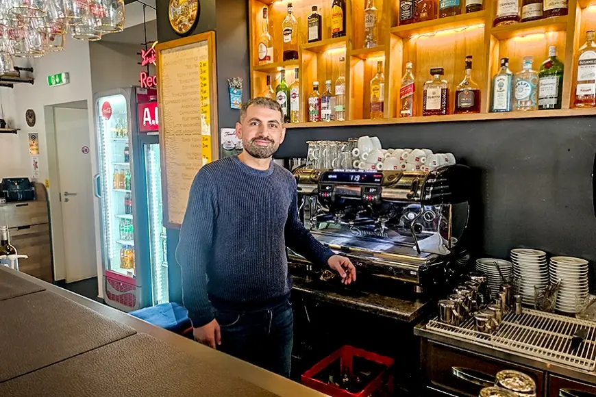 Mūs aicina Igaunijas vasaras galvaspilsēta Pērnava