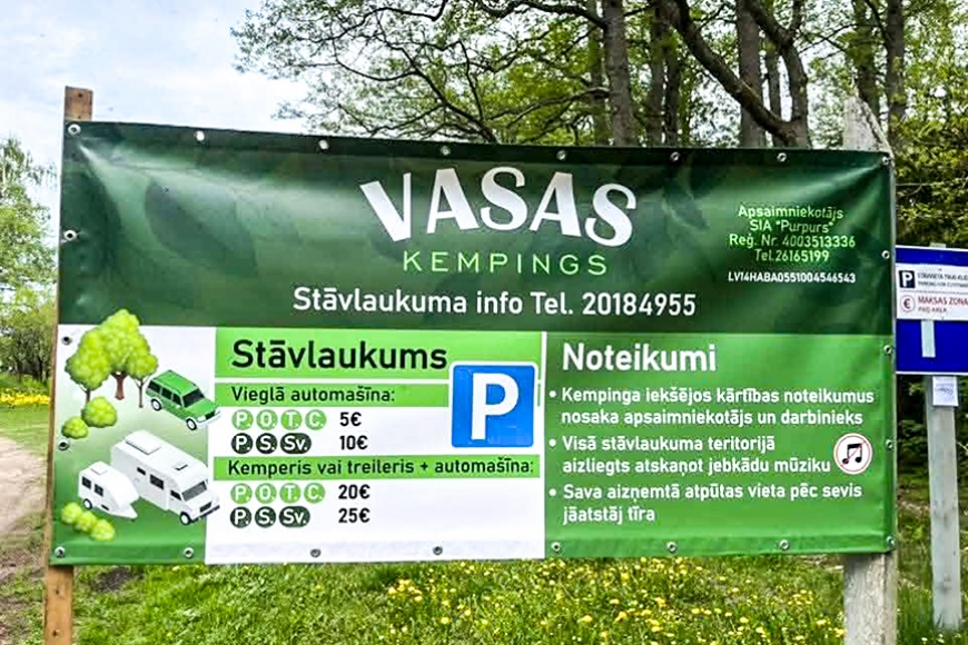 Vidzemes jūrmalā par vienu bezmaksas autostāvvietu mazāk
